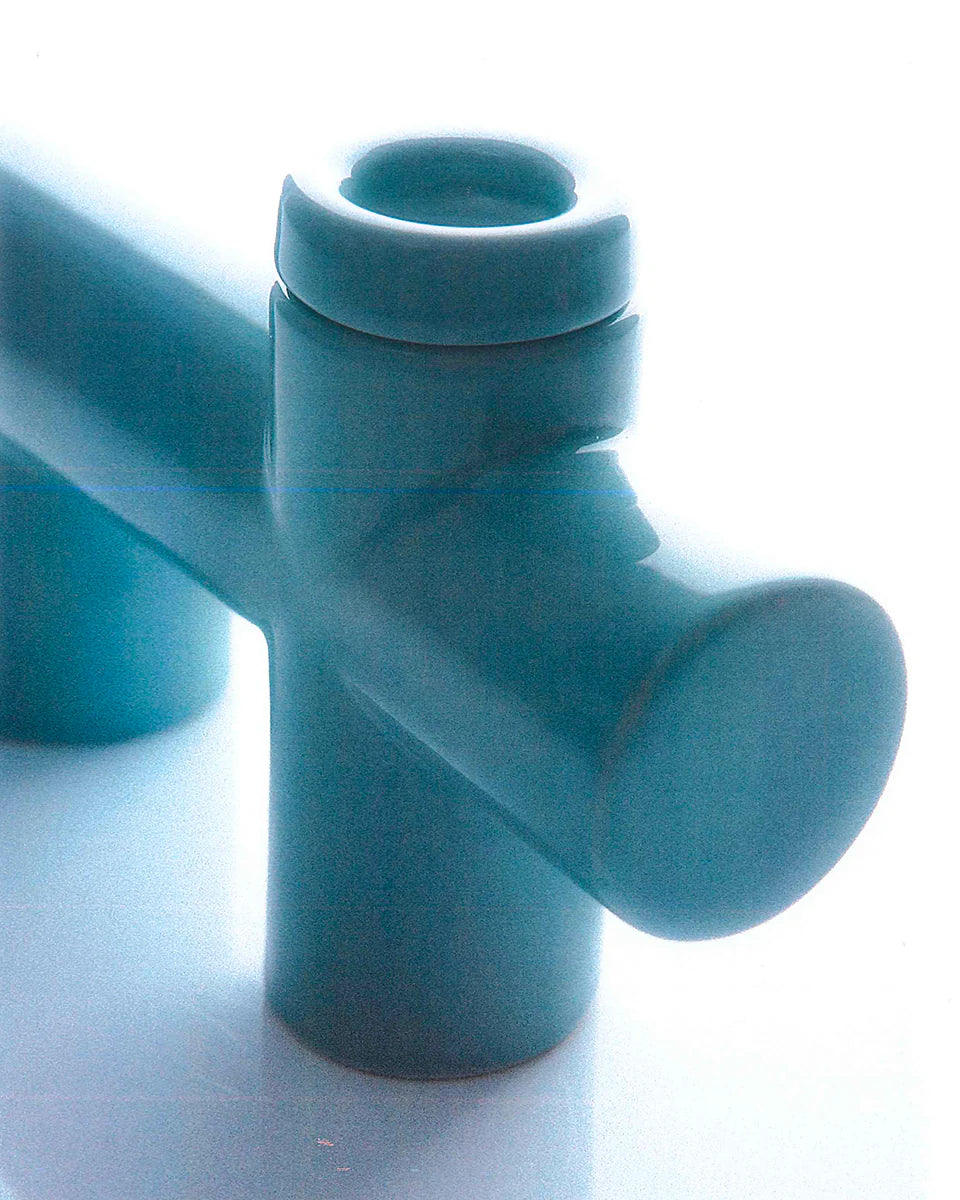 CD001 - SKY BLUE CERAMIC BONG