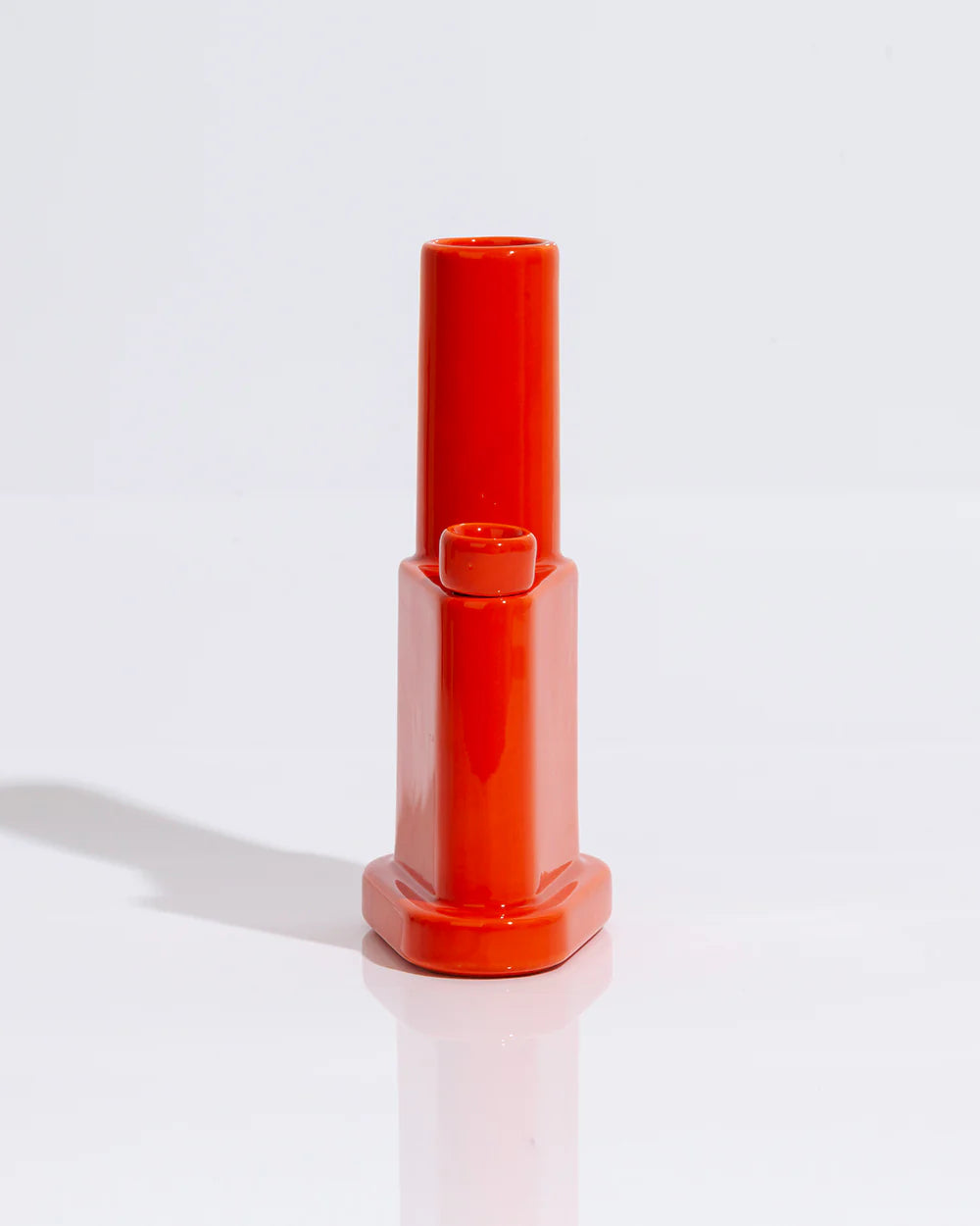 SB001 - RED CERAMIC BONG